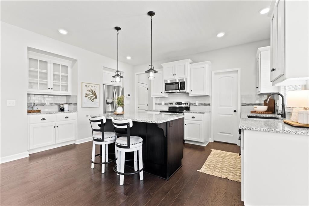 16728 W 170th Court — photo 12