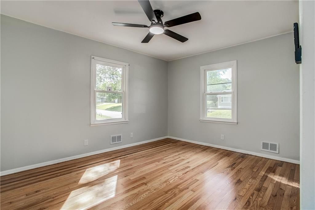 4354 Yecker Avenue — photo 23