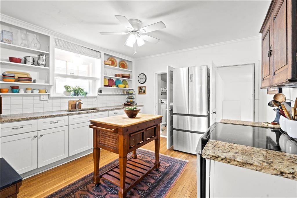 7437 Belinder Avenue — photo 12