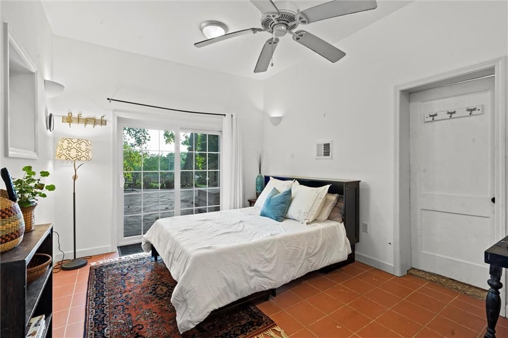 7437 Belinder Avenue — photo 25