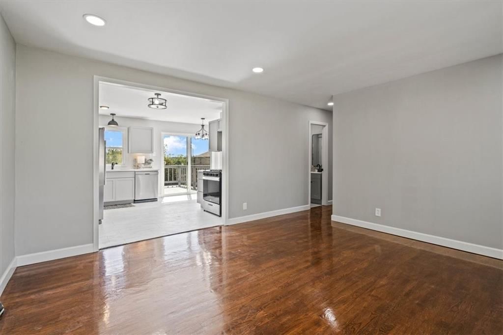 3503 NE 85th Street — photo 9