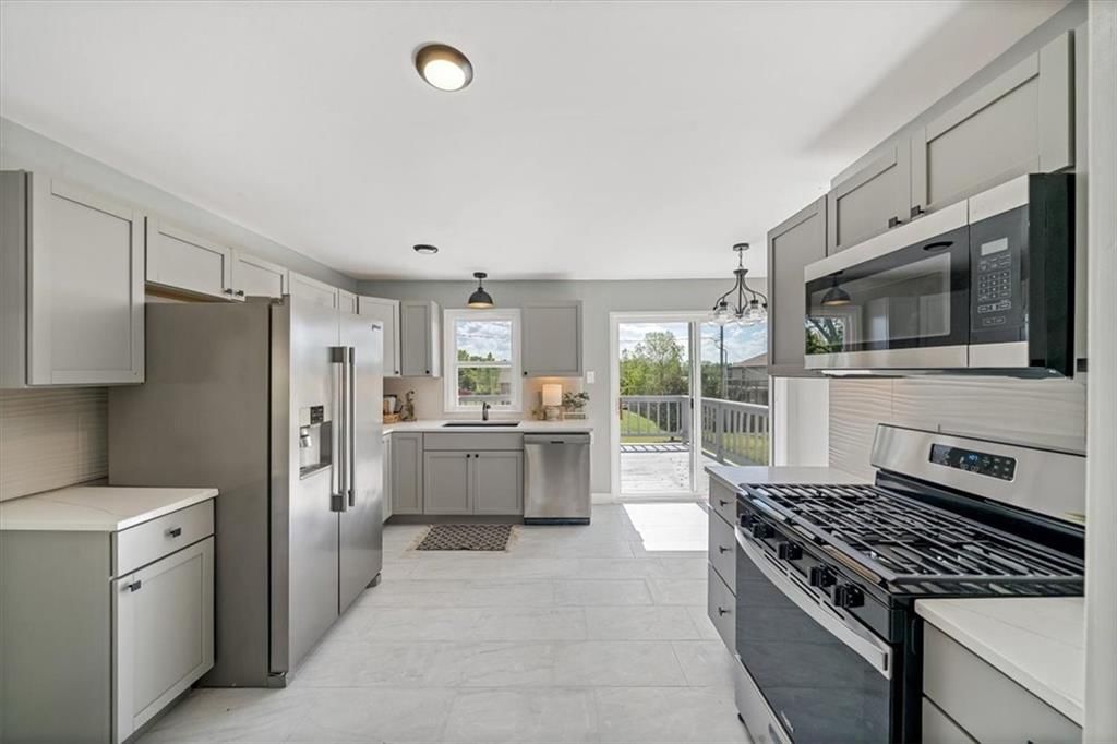 3503 NE 85th Street — photo 11