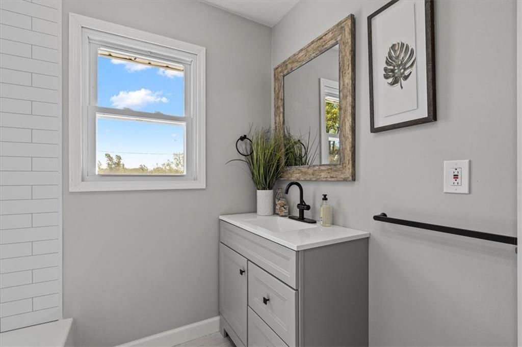 3503 NE 85th Street — photo 18