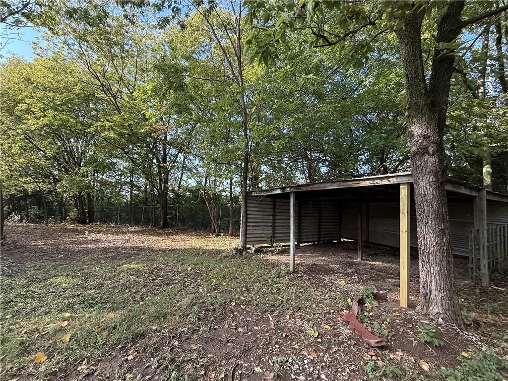Photo 22 of 25 - 37112 E R D Mize Road