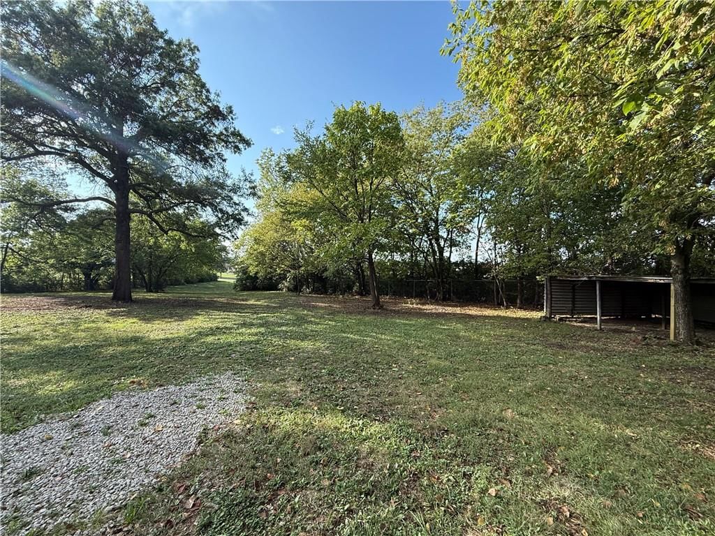 Photo 23 of 25 - 37112 E R D Mize Road