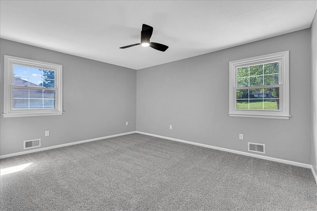 11707 E 60th Terrace — photo 26