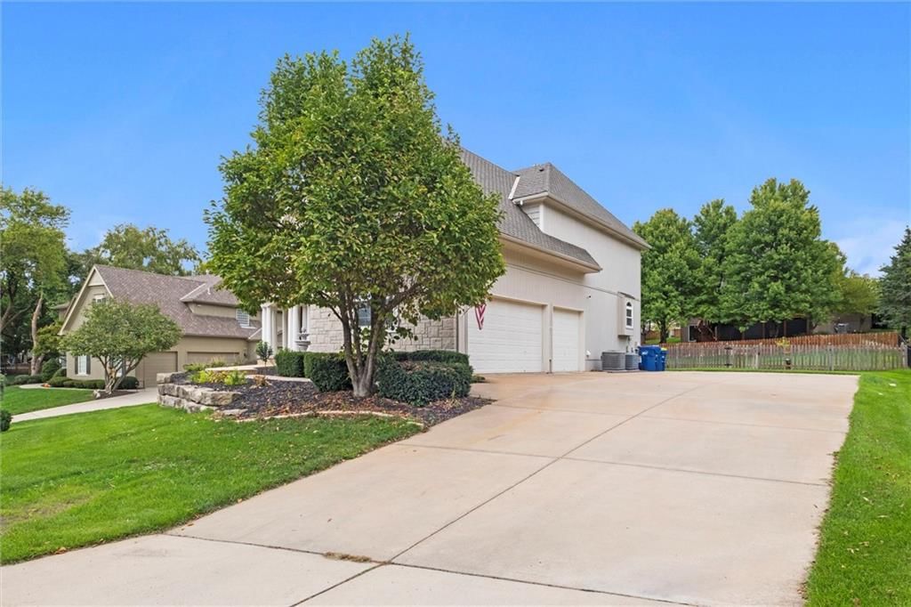 14605 Carter Street — photo 3