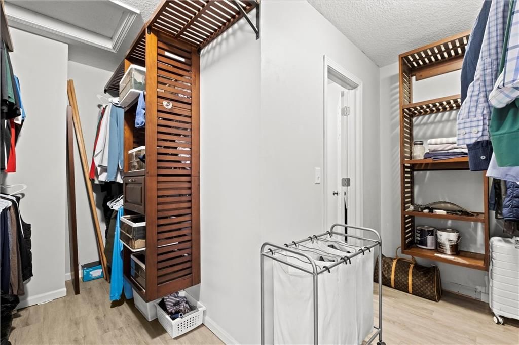 14605 Carter Street — photo 20