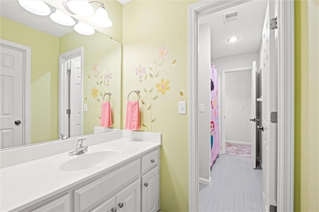 14605 Carter Street — photo 23
