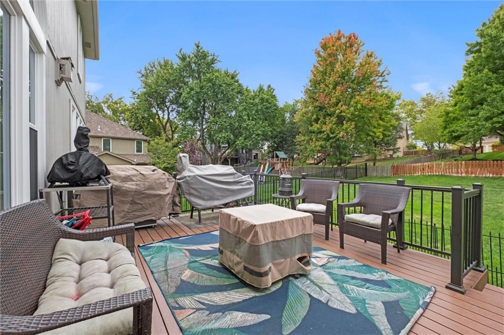 14605 Carter Street — photo 39