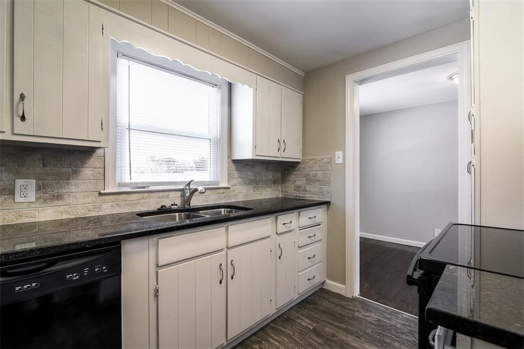 2806 NE 56th Street — photo 14