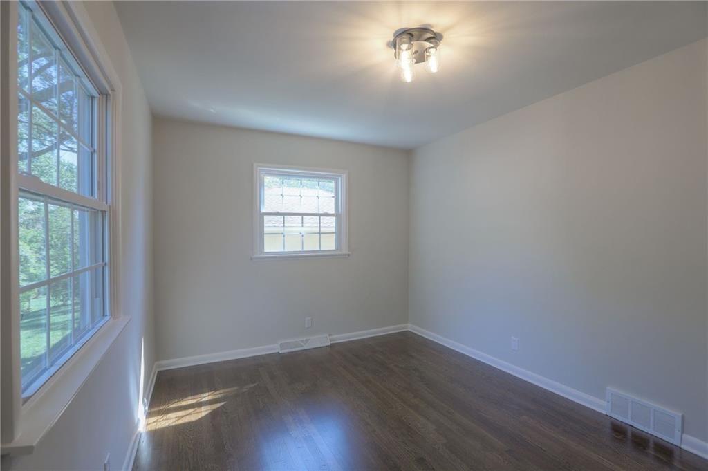 12216 E 49th Terrace — photo 15