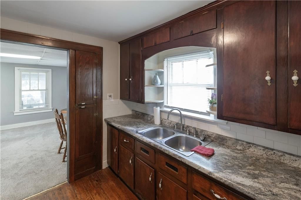 Photo 15 of 28 - 3905 N Jackson Avenue