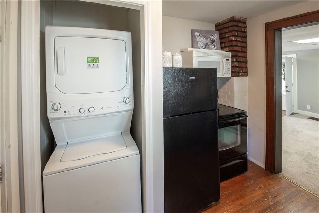 Photo 17 of 28 - 3905 N Jackson Avenue