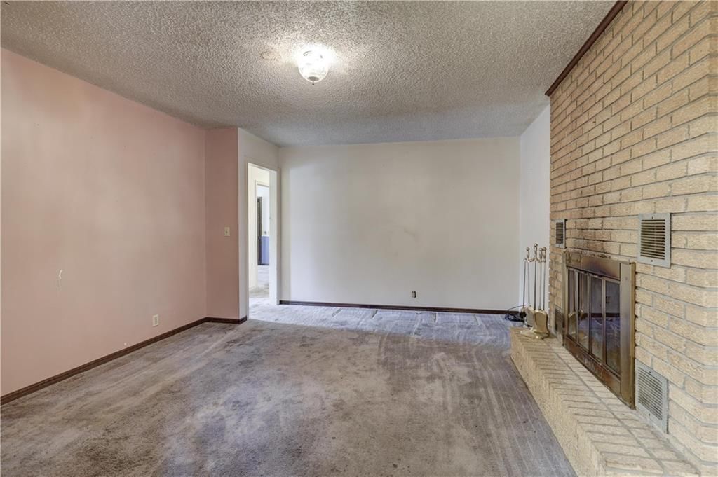 5545 Fountain Road — photo 12