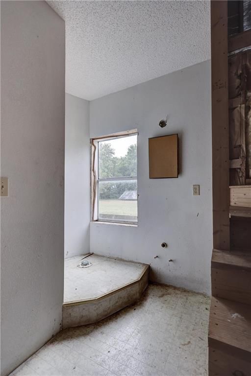 5545 Fountain Road — photo 30