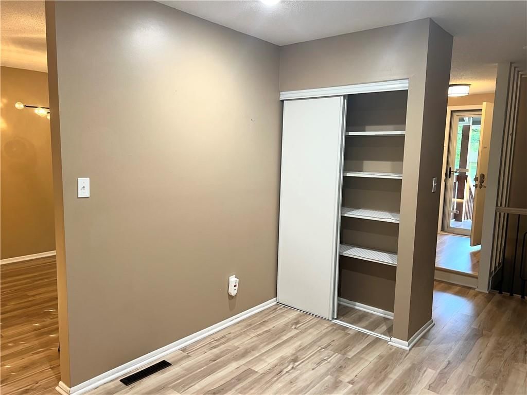 12707 W 108TH Terrace — photo 12