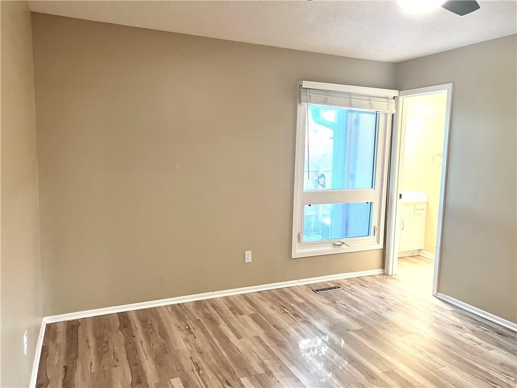 12707 W 108TH Terrace — photo 16