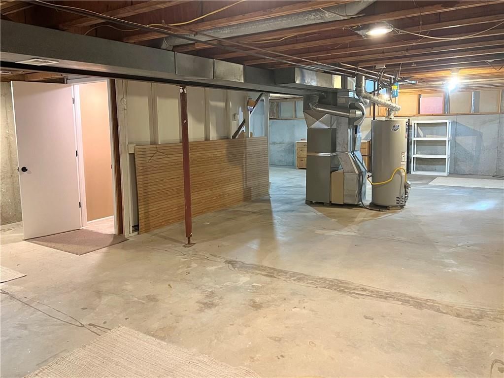 12707 W 108TH Terrace — photo 34