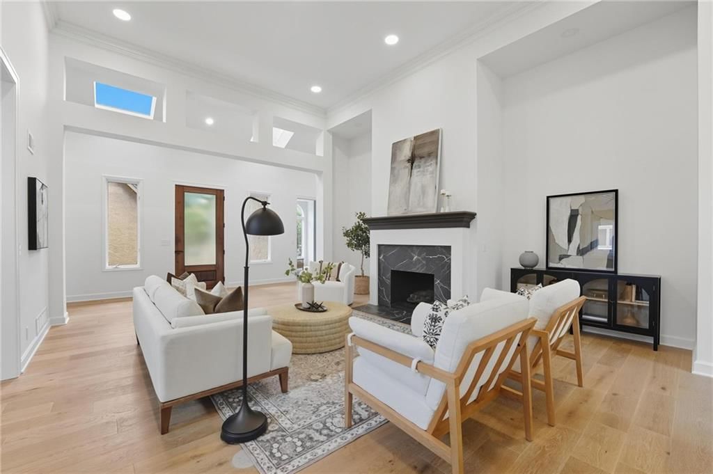 12468 Linden Street — photo 4