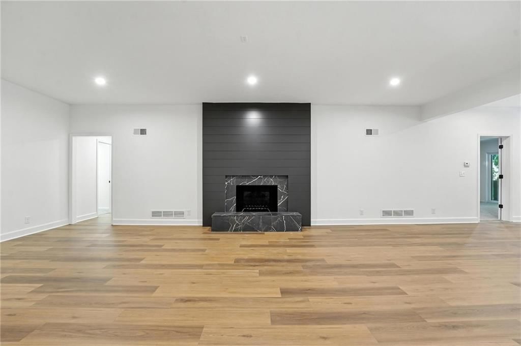 12468 Linden Street — photo 46