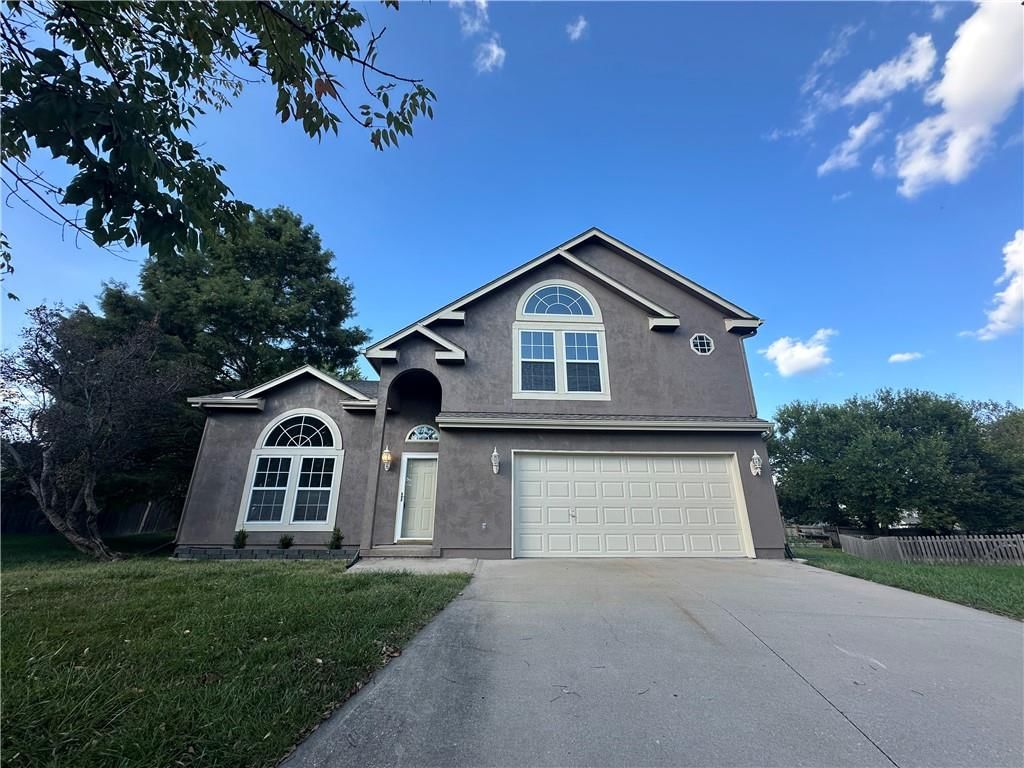 4400 Rivulet Drive, Lee's Summit, MO