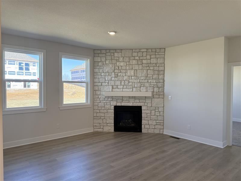20762 W 188th Terrace — photo 32