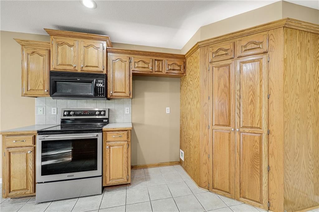 701 Homeland Street — photo 9