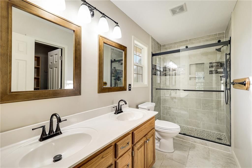 701 Homeland Street — photo 16