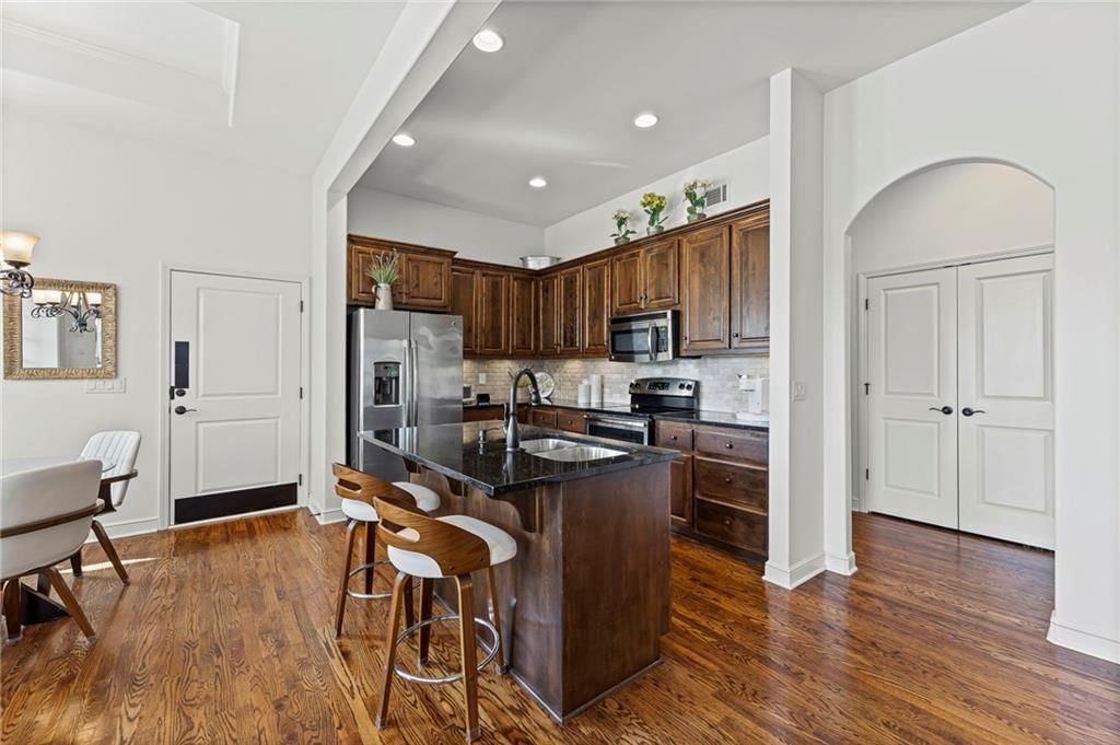 11585 S Bell Court Drive — photo 6