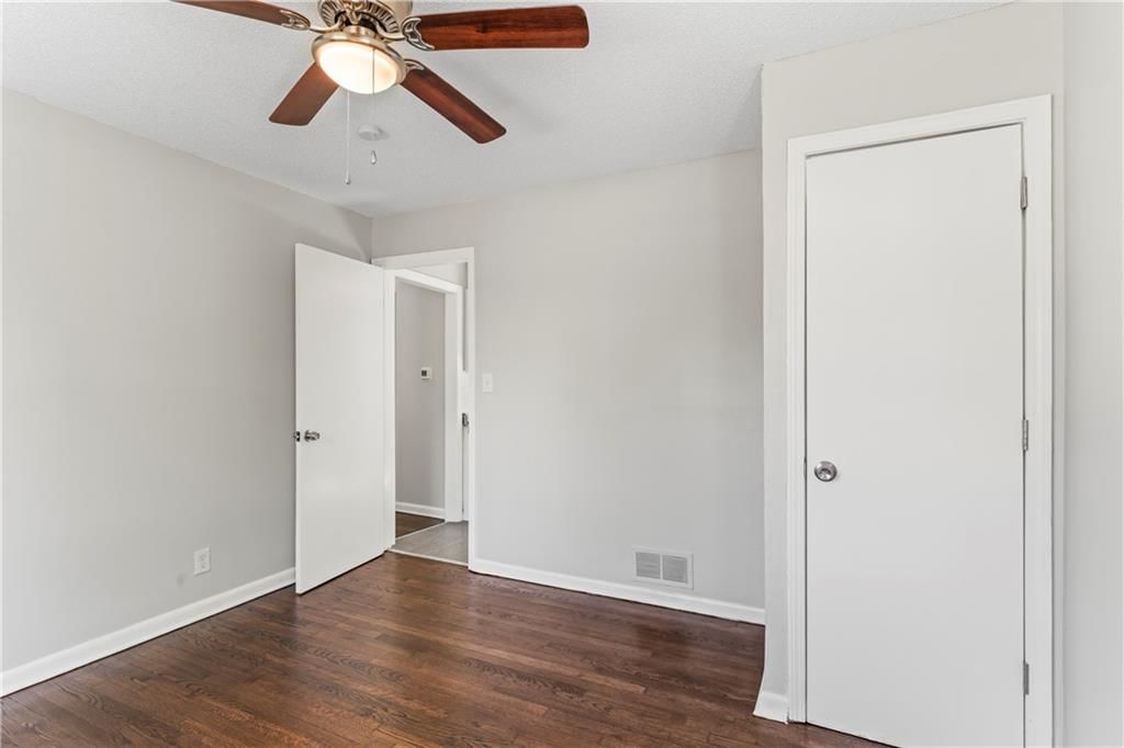 5051 Belmeade Road — photo 13