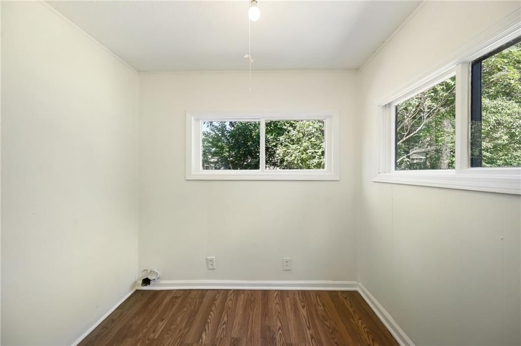 Photo 17 of 21 - 206 E 80th Street