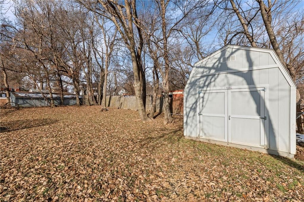 5814 Parkview Avenue — photo 32