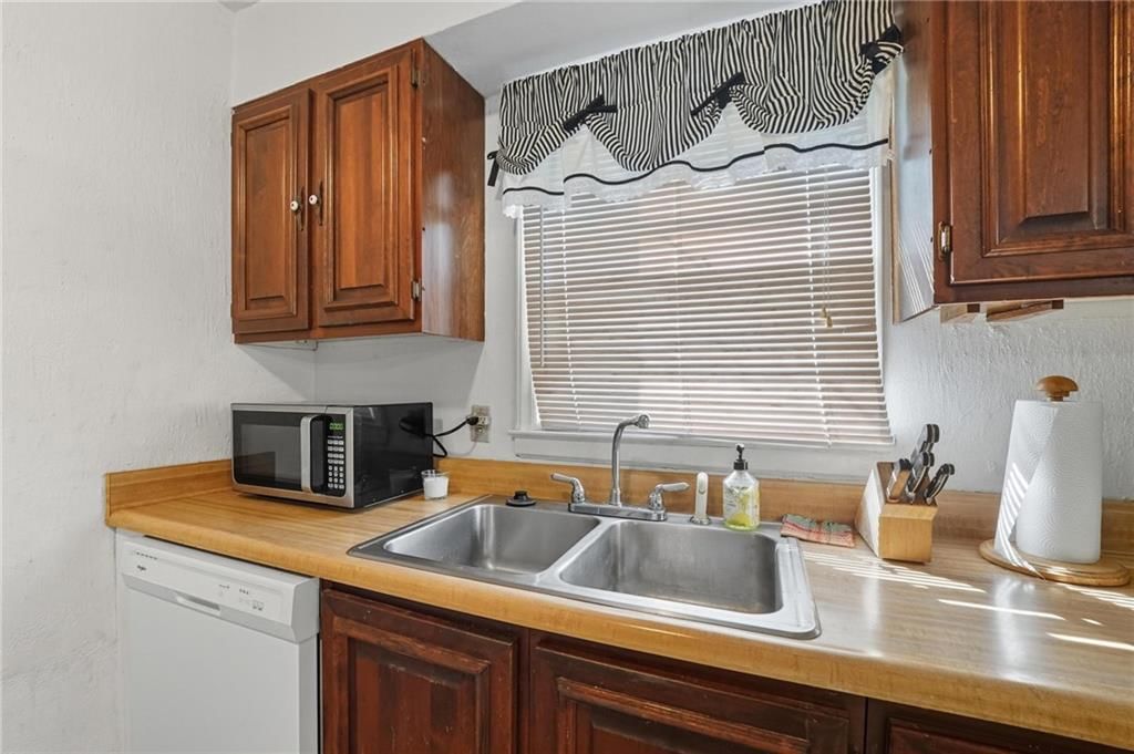10017 E 68th Terrace — photo 16