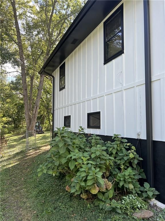 303 Bennett Street — photo 44