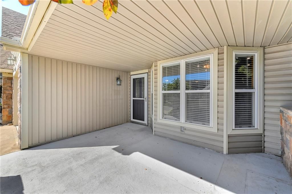 15628 Landauer Circle — photo 5