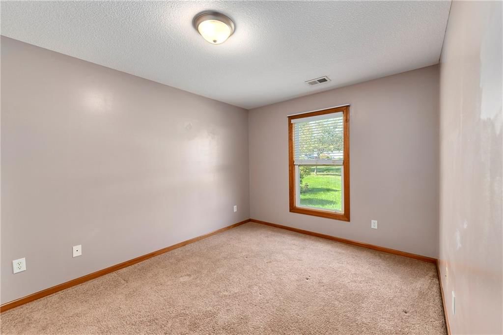 15628 Landauer Circle — photo 17