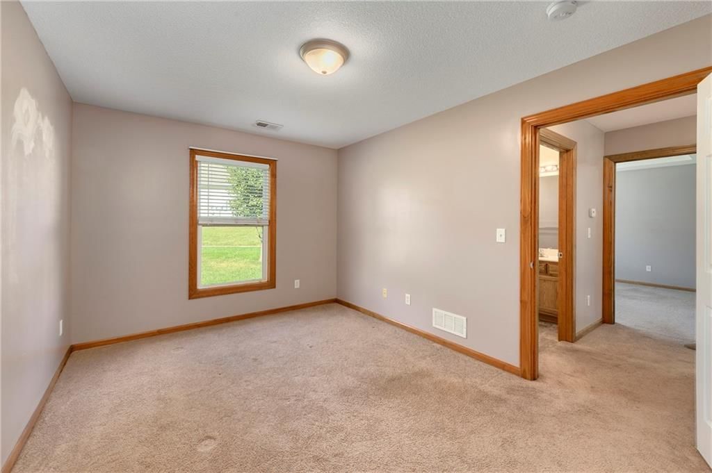 15628 Landauer Circle — photo 18
