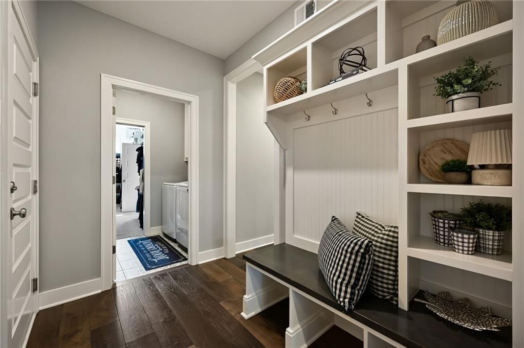 Photo 22 of 32 - 20695 W 110th Street