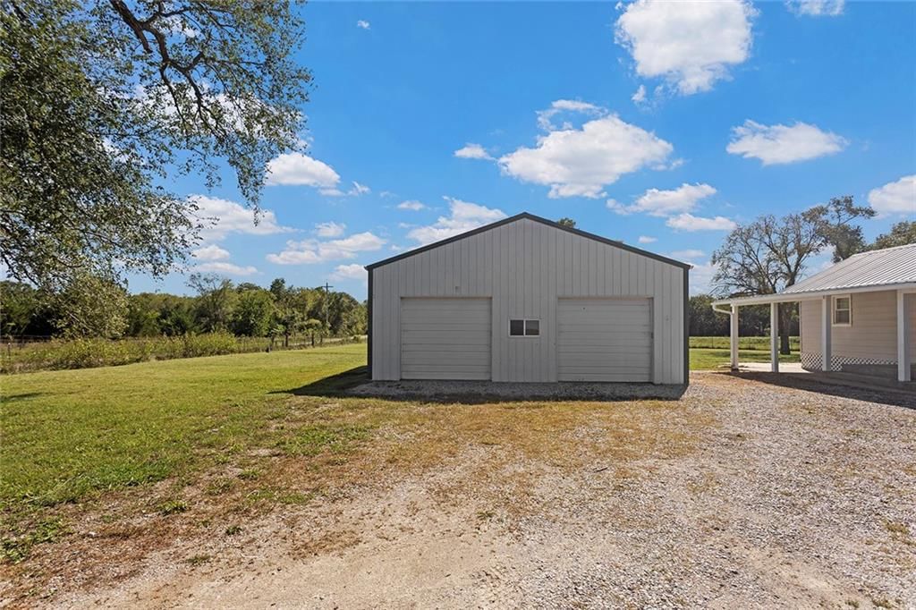2090 Virginia Road — photo 32