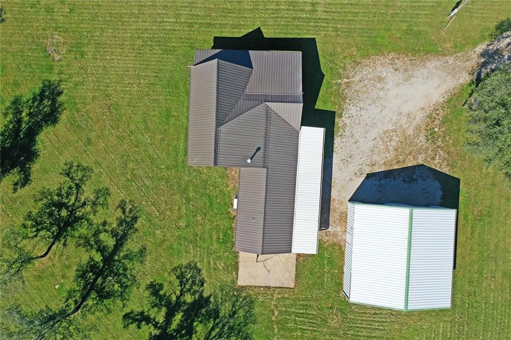 2090 Virginia Road — photo 42