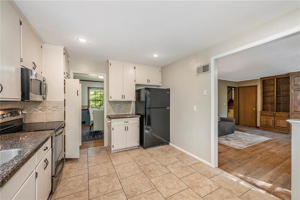 10017 W 68th Street — photo 9