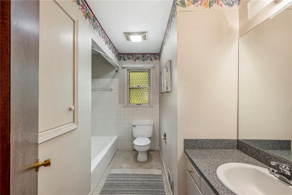 10017 W 68th Street — photo 18