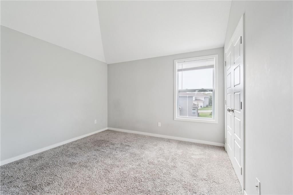 19527 W 116th Street — photo 29