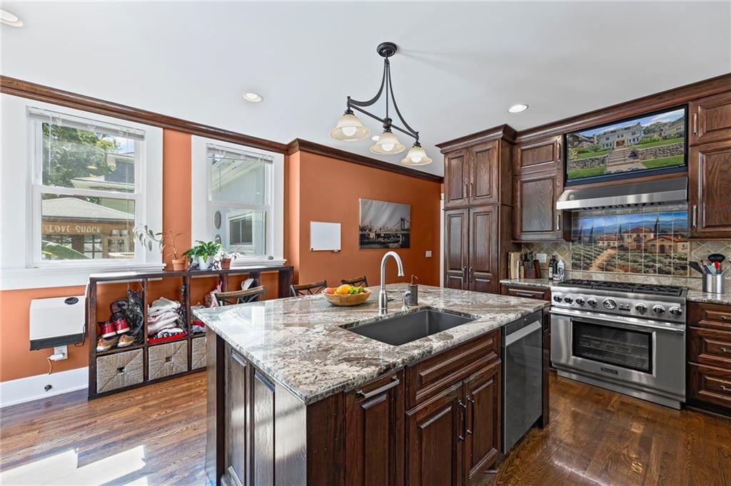 3625 Locust Street — photo 20