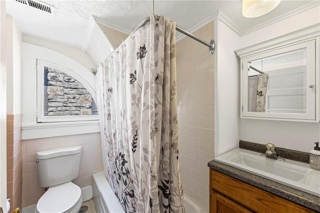 3625 Locust Street — photo 37