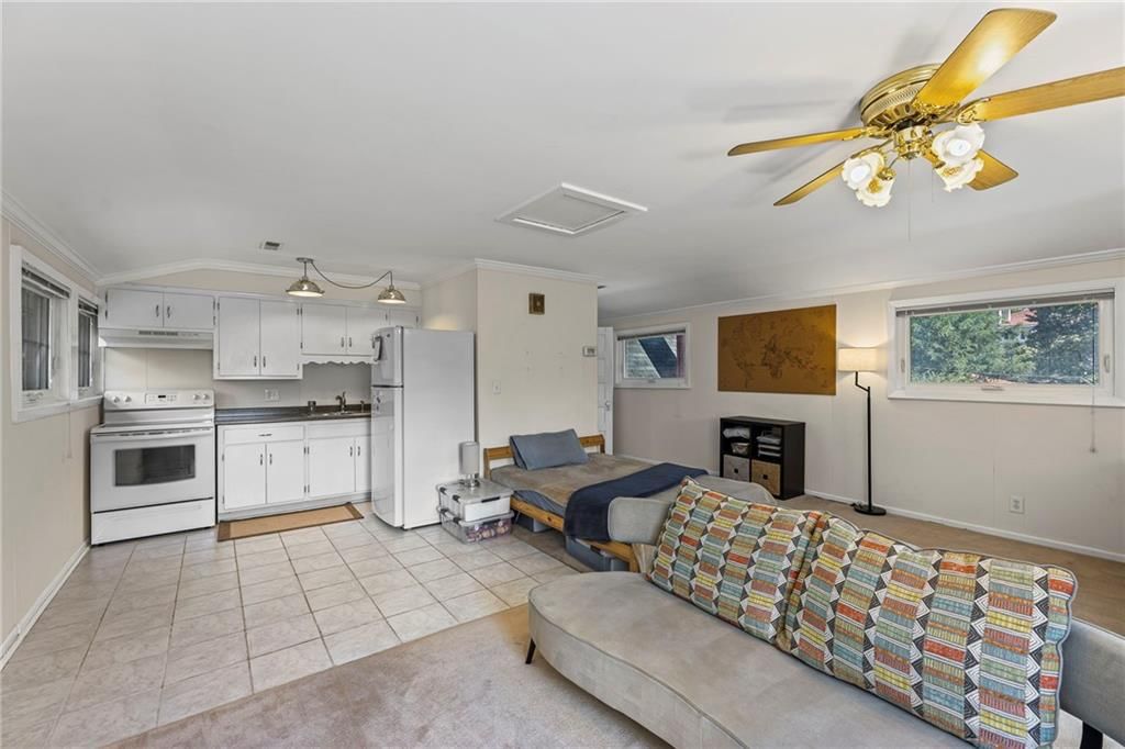 3625 Locust Street — photo 40