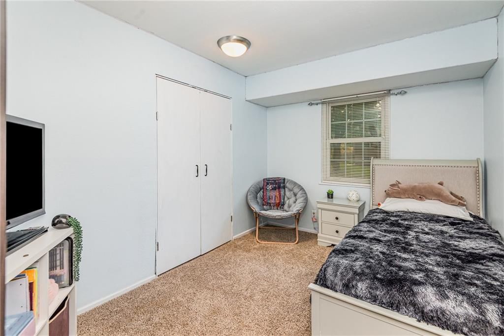 13013 S Sycamore Street — photo 11