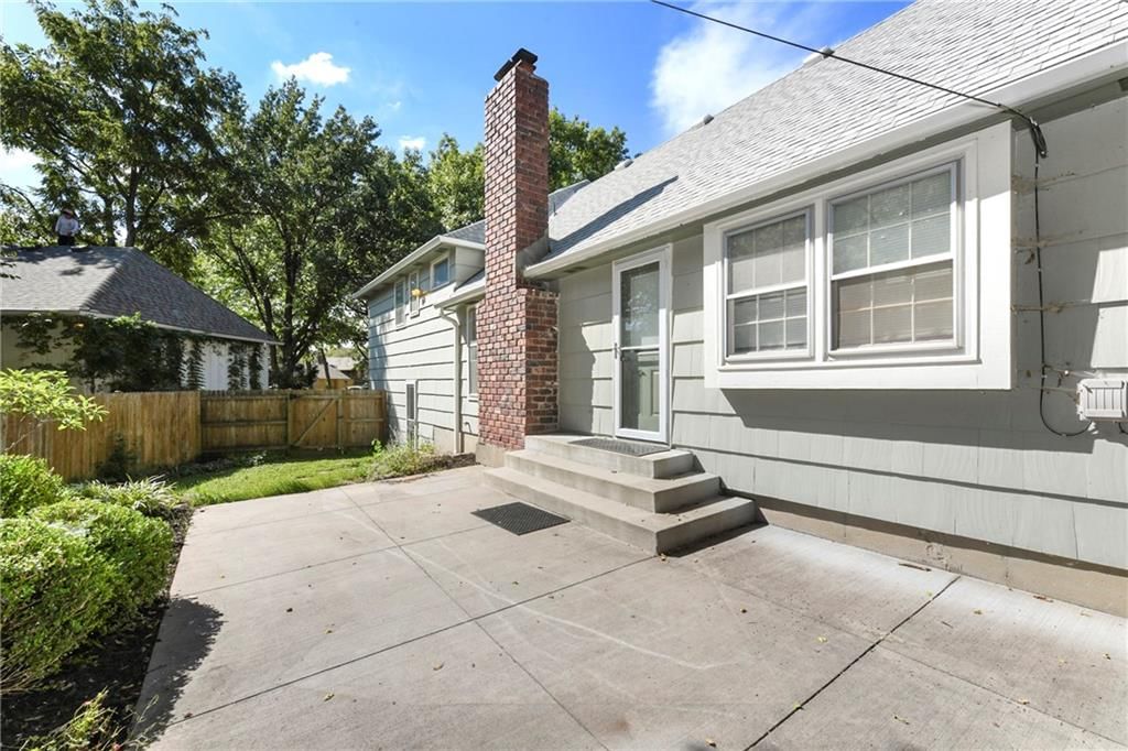 9831 Carter Drive — photo 33