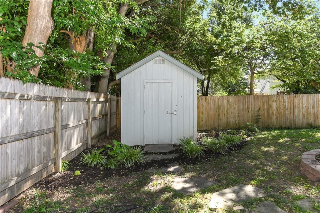 9831 Carter Drive — photo 35